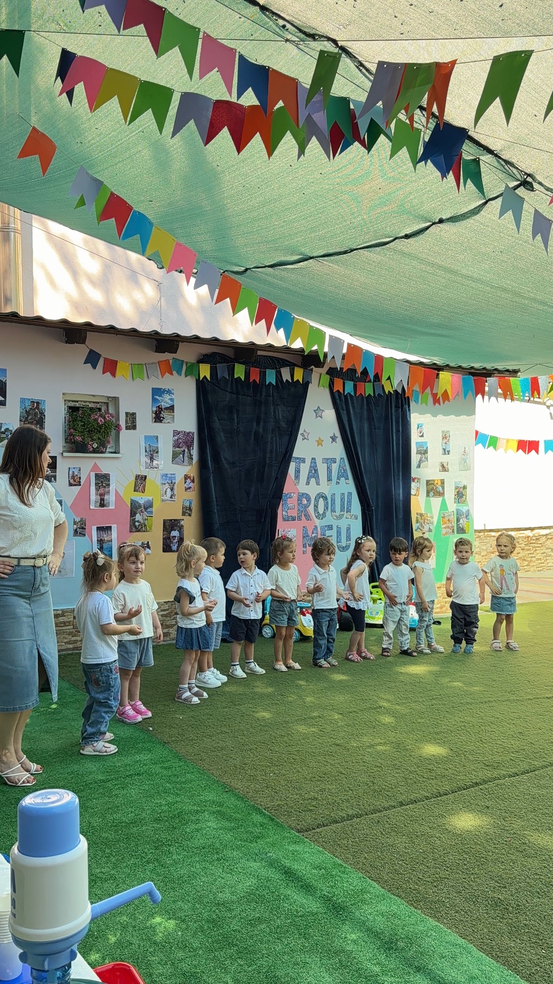 Eveniment în curtea grădiniței
